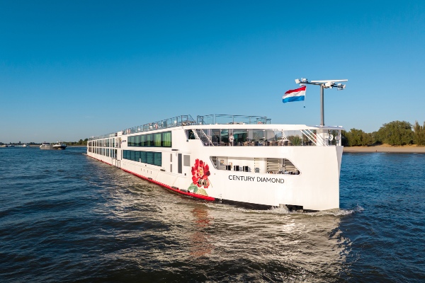 Century Cruises impulsa expansión europea con incorporación de su segundo crucero Century Diamond