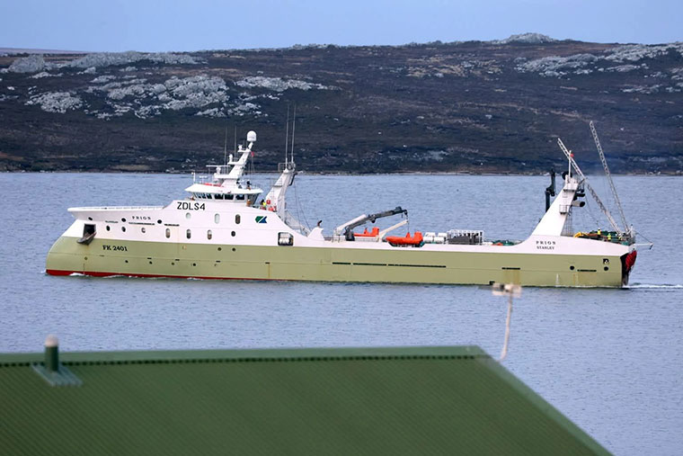 Impacto limitado en energía: sanciones argentinas por Malvinas no contemplan pesca ni otros sectores